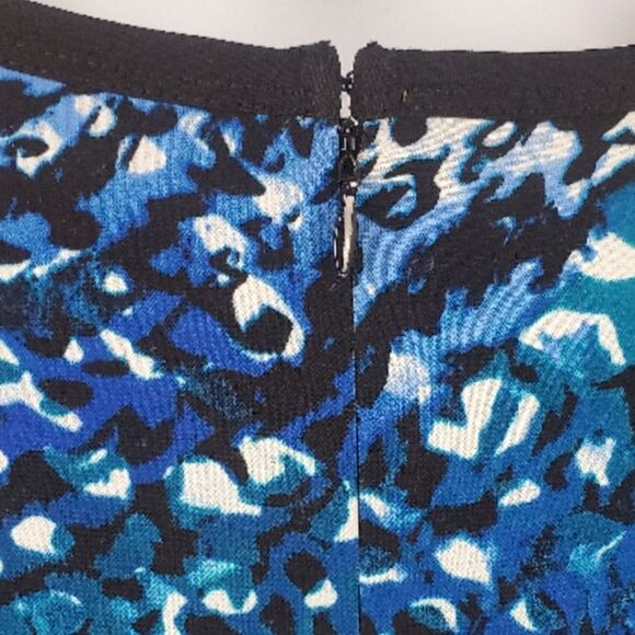 CALVIN KLEIN Dress - Picture 8 of 11